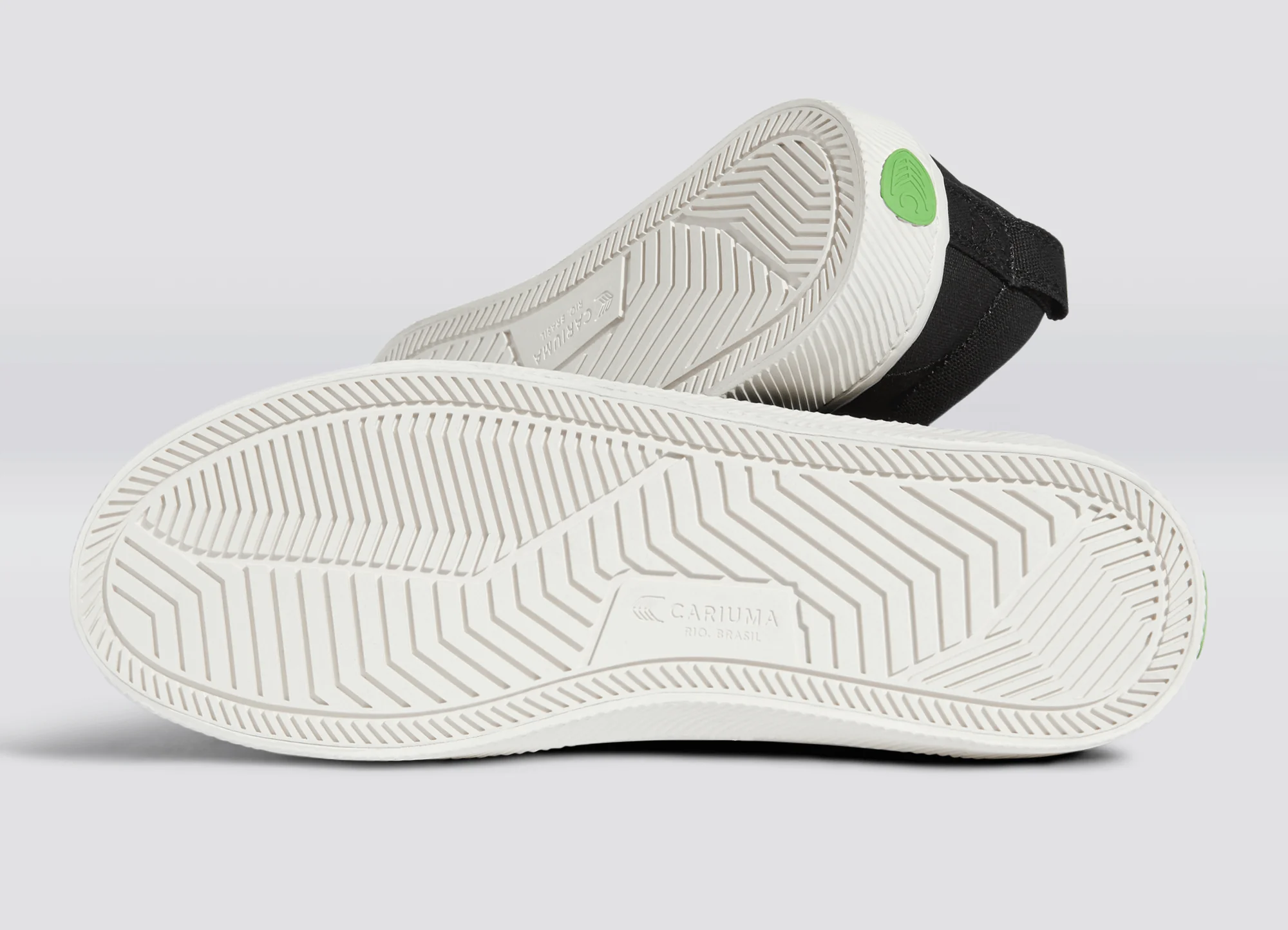 OCA Low Black Canvas Sneaker - Image 7