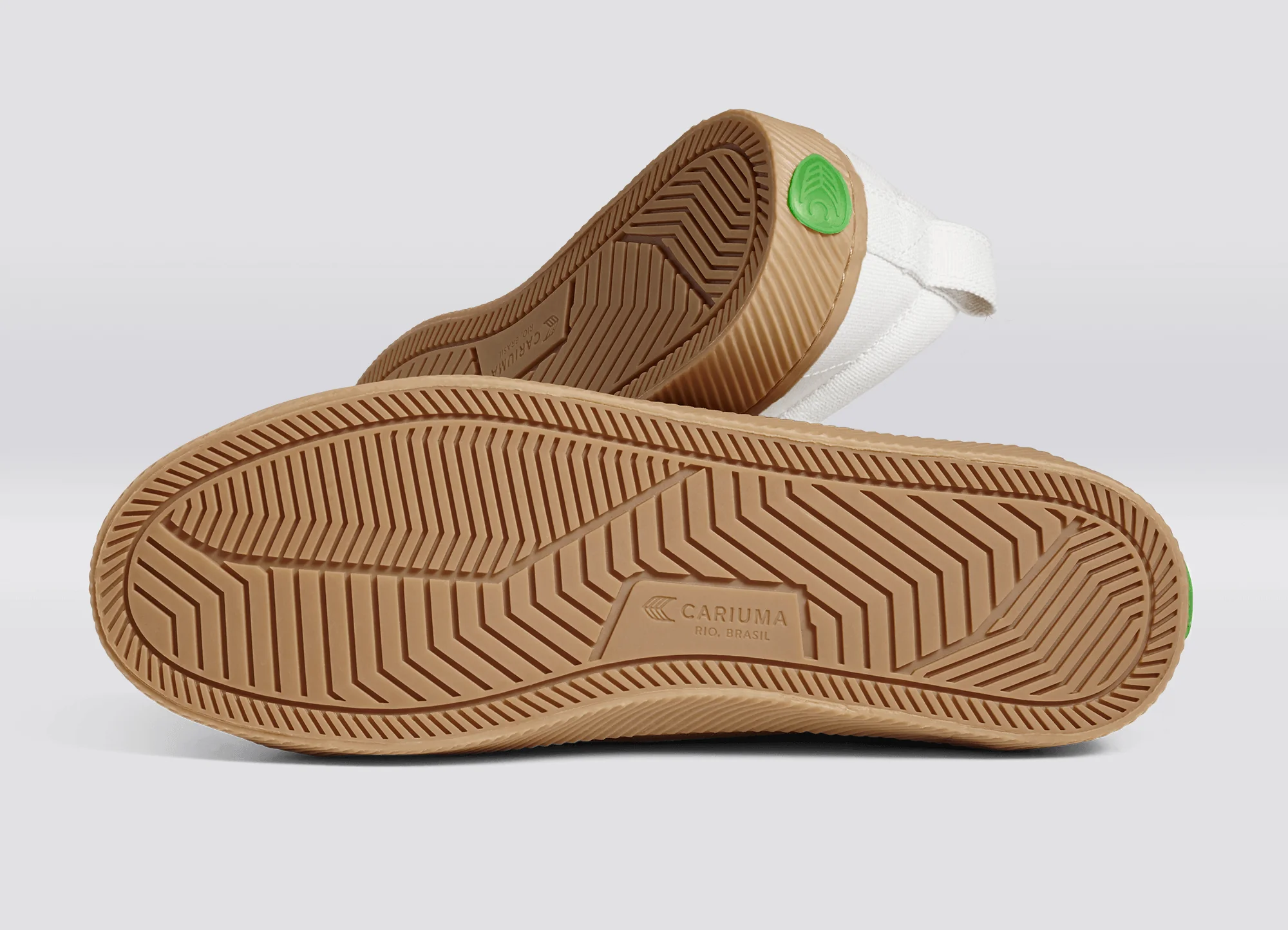 OCA Low Gum Off-White Canvas Sneaker - Image 6