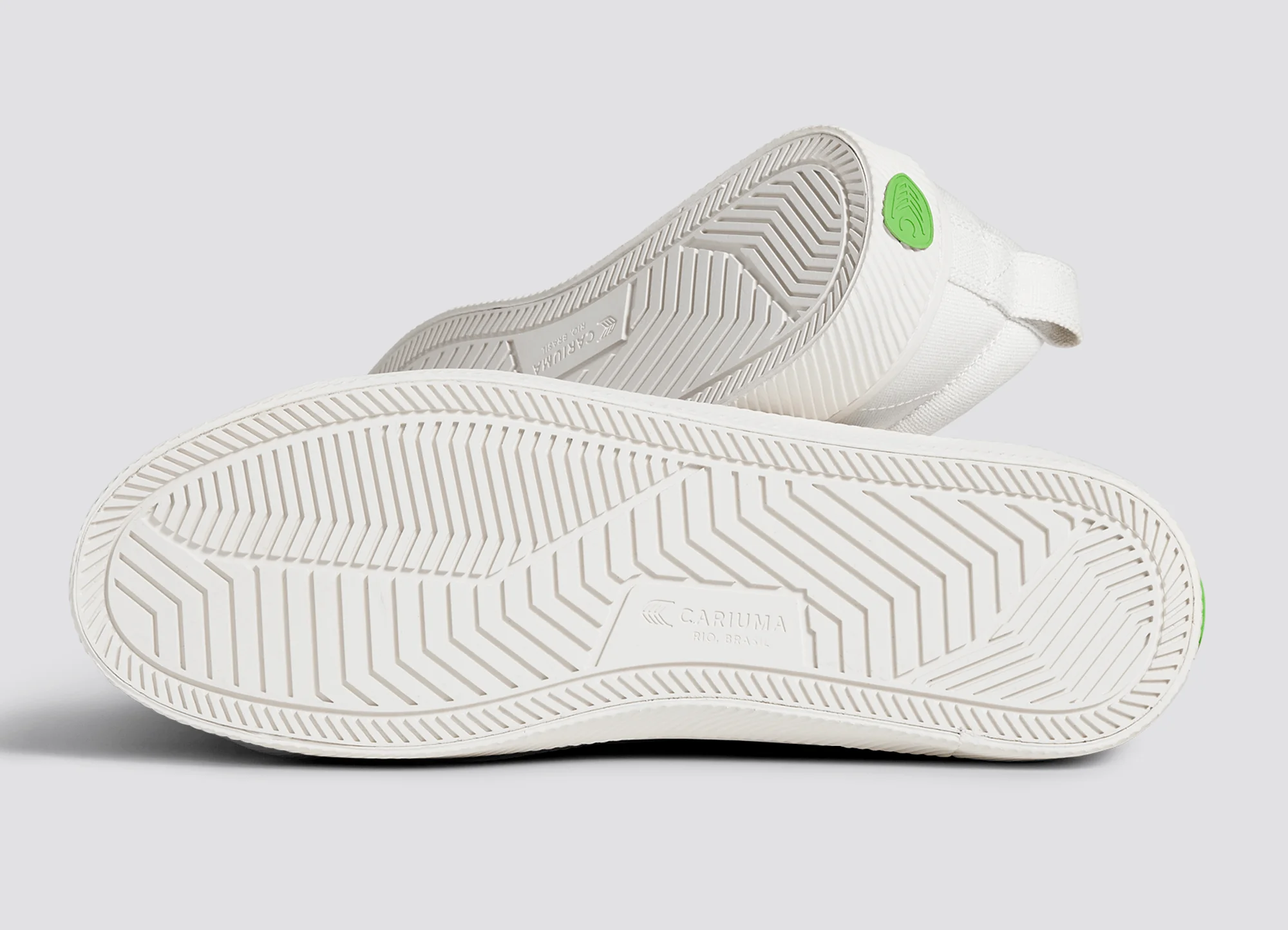 OCA Low Off-White Canvas Sneaker - Image 7