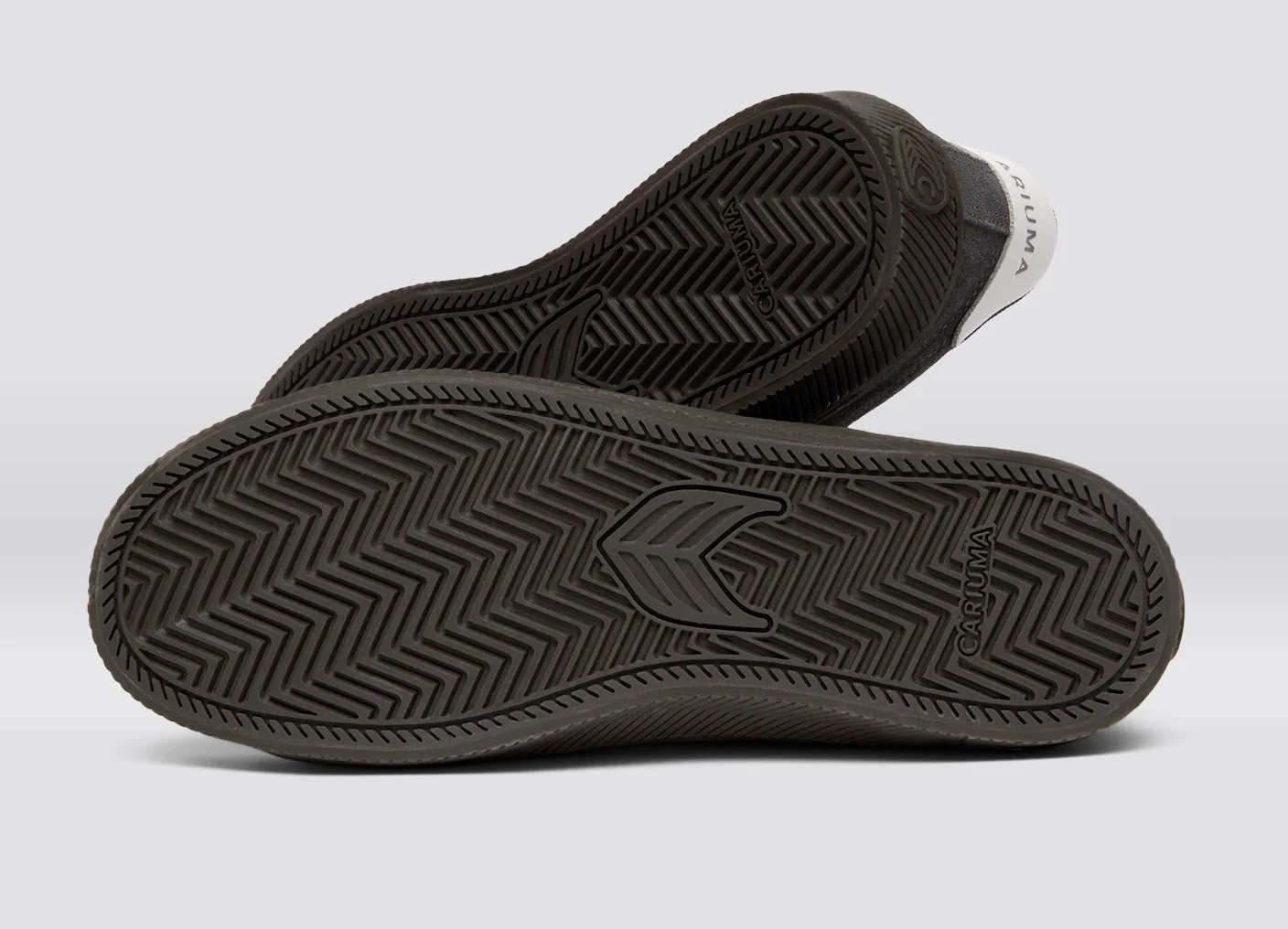 SALVAS Magnet Grey Suede Warm White Logo Sneaker - Image 5