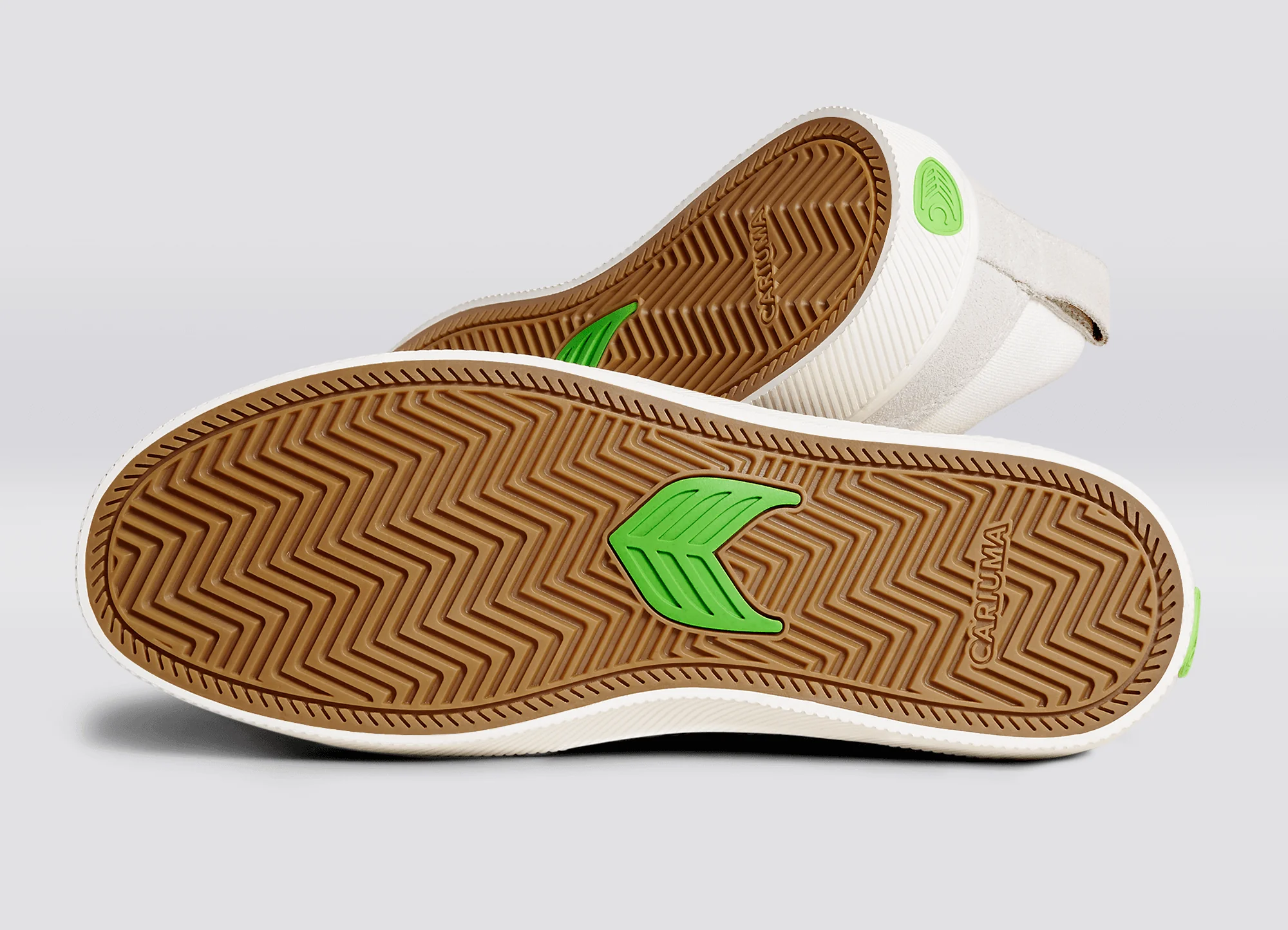 SLIP-ON PRO Off-White Canvas Vintage White Suede Black Logo Sneaker - Image 5